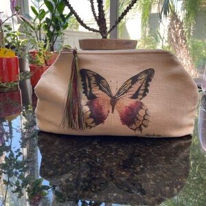 NWOT - Butterfly Print Beige Clutch
